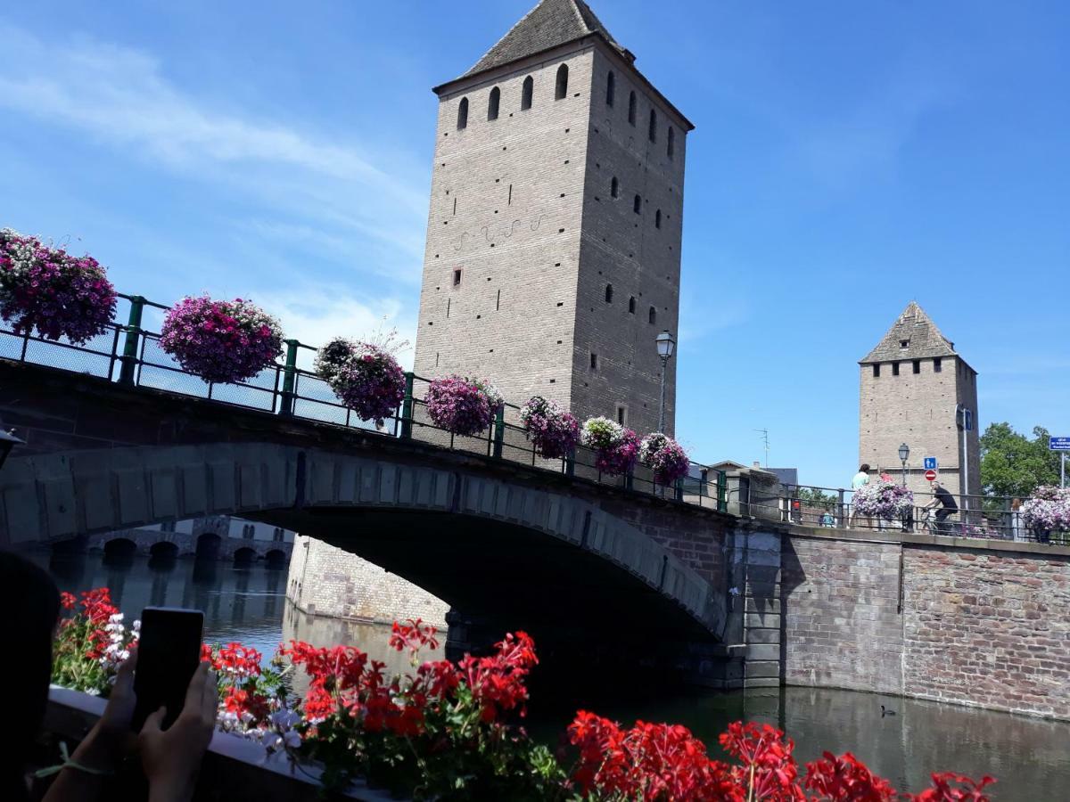 Un séjour de Charme à STRASBOURG Extérieur photo